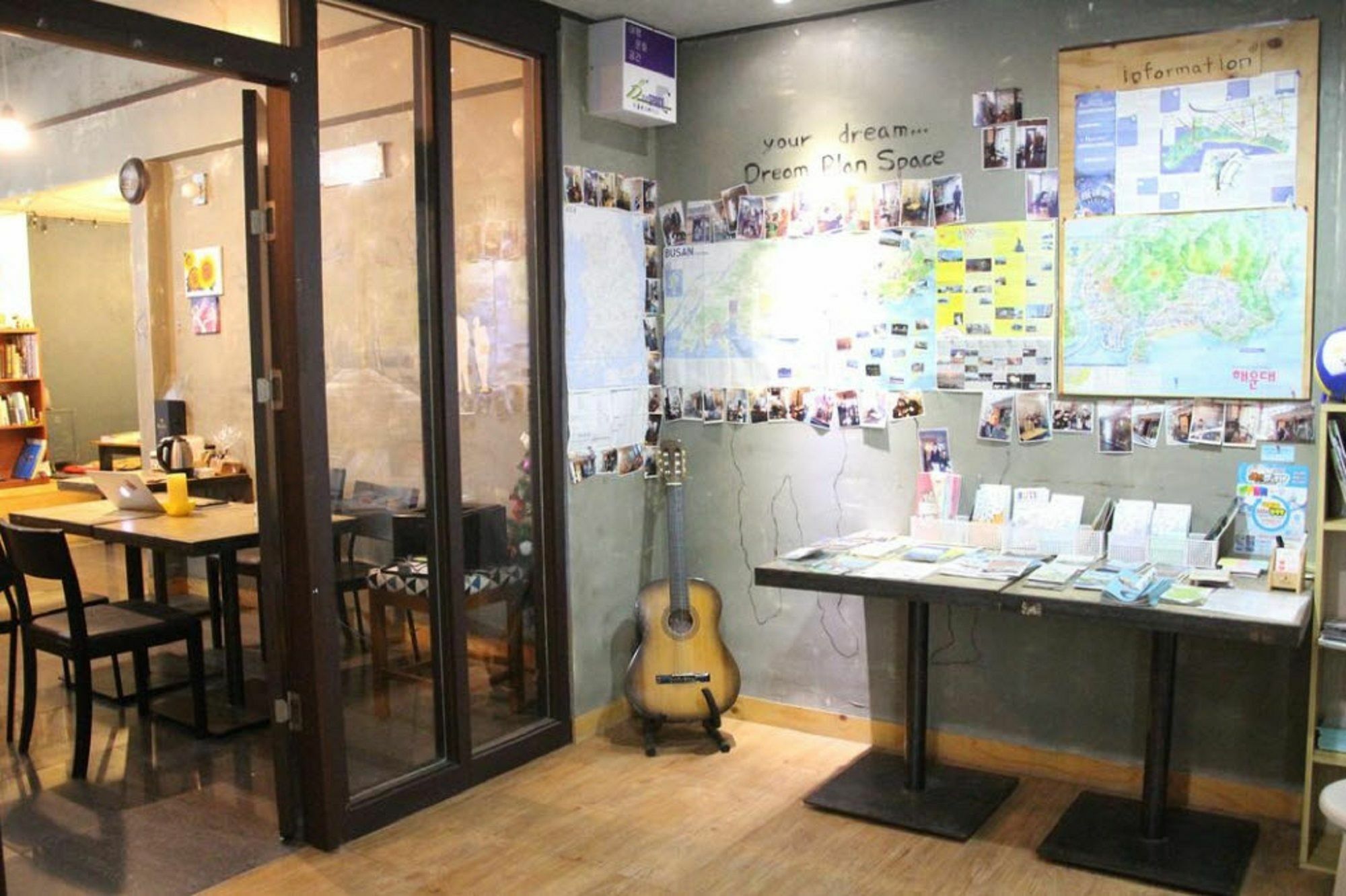Hotel Backpackers' House à Busan Extérieur photo
